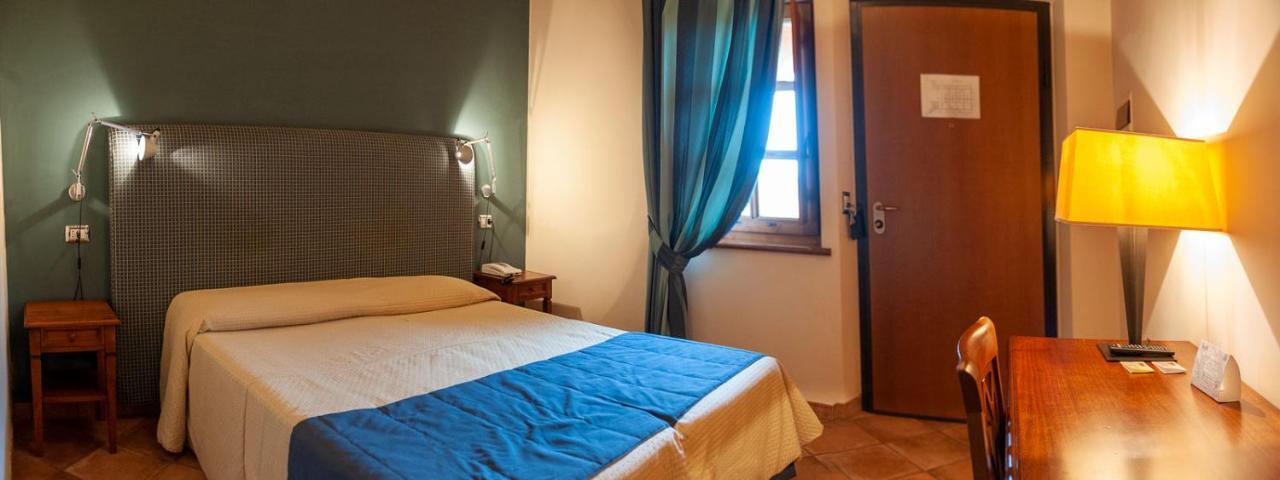 Hotel La Fattoria San Giovanni Di Baiano Экстерьер фото