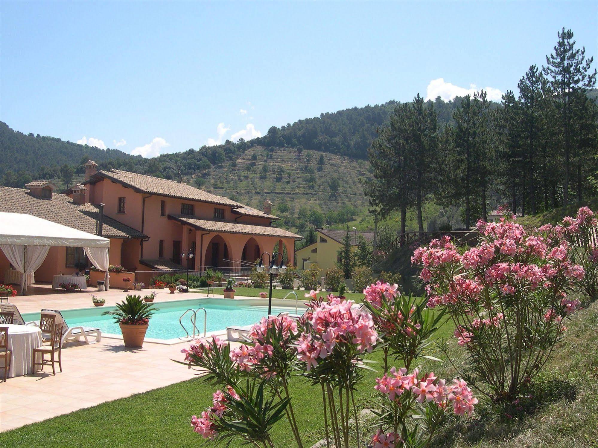 Hotel La Fattoria San Giovanni Di Baiano Экстерьер фото